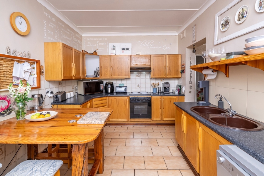 3 Bedroom Property for Sale in Clamhall Western Cape